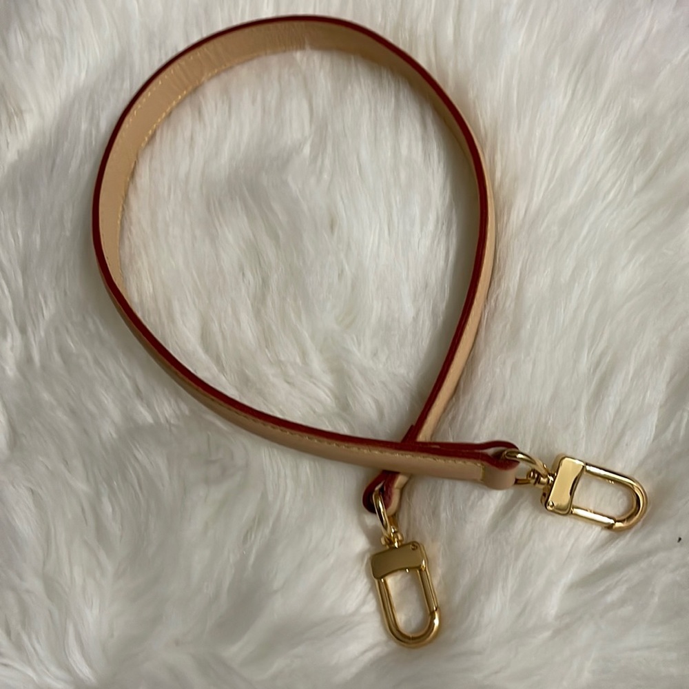 New ❤️🥰 25” bag strap
